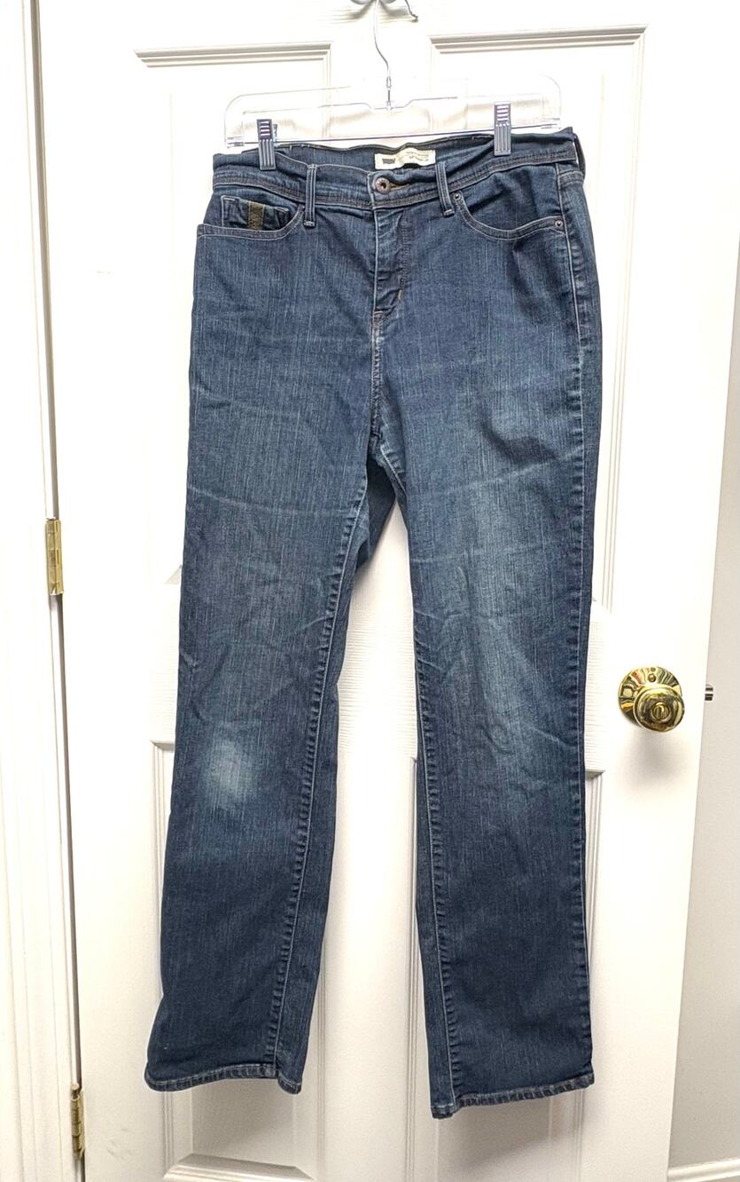 Levi’s Jeans Perfectly Slimming 512 Pocket Detail Women’s Size 10 30 x 32